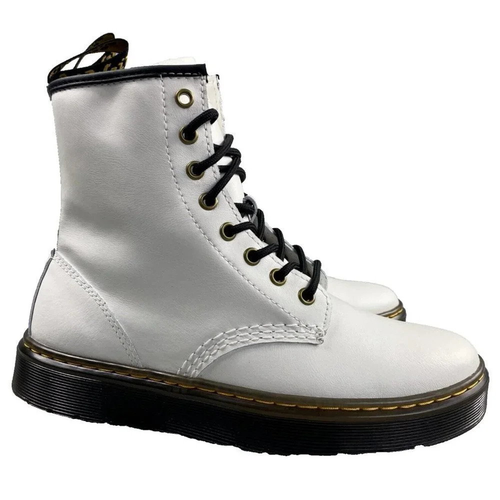 DR. Martens Boots ZAVALA Patent Leather 1460‎ 8 Eye Combat Womens 8 Shoes Mens 7